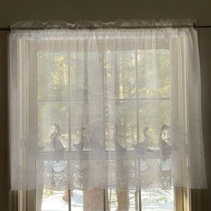 White Lace Goose Pattern Curtain